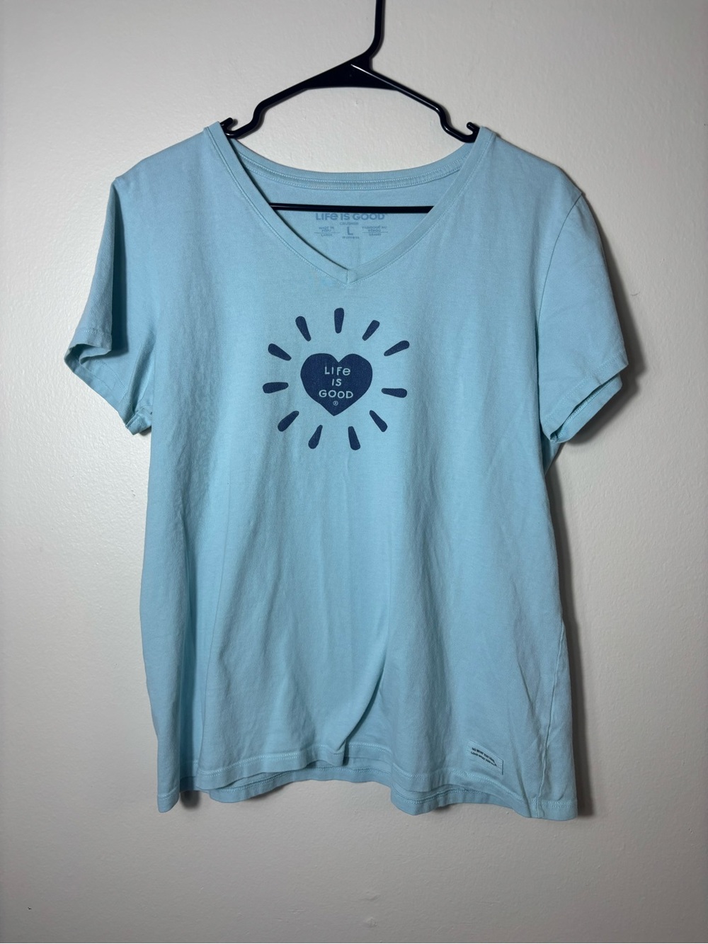 2 Pack Women’s Life Is Good Tshirt Sz L Beachy Summer Pattern - Picture 2 of 16